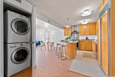 Welcome to Moana Pacific! This turnkey 2-bedroom, 2-bath