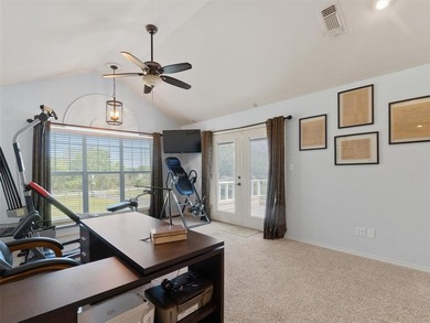 This beautiful, immaculate property is the sanctuary that offers - photo 11