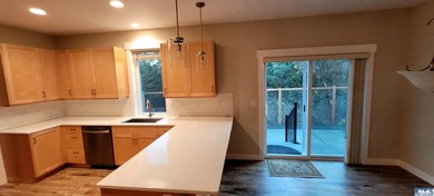 SELLER IS OFFERING FIVE THOUSAND DOLLARS TOWARD BUYERS CLOSING - photo 11
