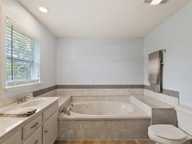 This beautiful, immaculate property is the sanctuary that offers - photo 18