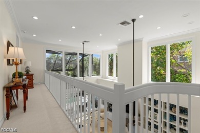 Wake up each morning to panoramic sunrise views and enjoy the - photo 22