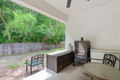 Don't miss this beautifully maintained, move-in ready home - photo 23
