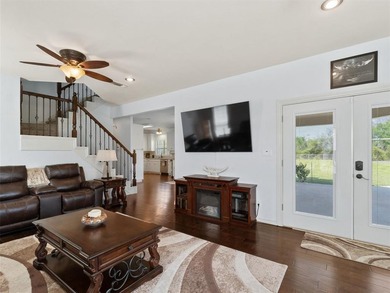 This beautiful, immaculate property is the sanctuary that offers - photo 23