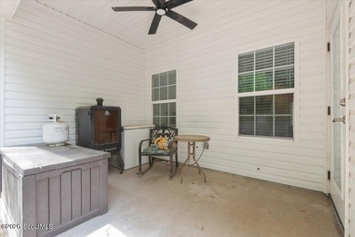 Don't miss this beautifully maintained, move-in ready home - photo 24