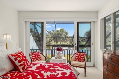 Wake up each morning to panoramic sunrise views and enjoy the - photo 25