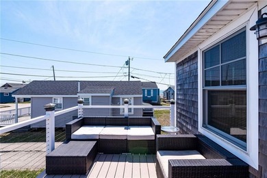 Welcome to your coastal escape in the desirable Roy Carpenter's - photo 28
