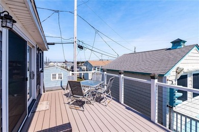 Welcome to your coastal escape in the desirable Roy Carpenter's - photo 30