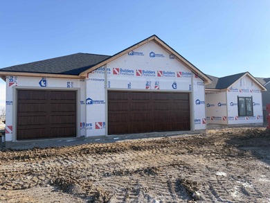 (private lake, pond, creek) Home For Sale in Woodburn Indiana