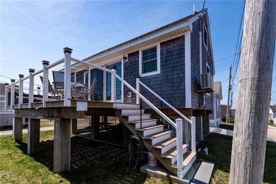 Welcome to your coastal escape in the desirable Roy Carpenter's - photo 31