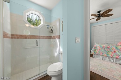 Wake up each morning to panoramic sunrise views and enjoy the - photo 33