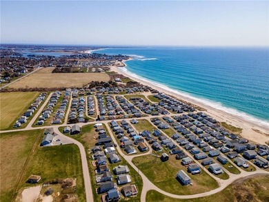 Welcome to your coastal escape in the desirable Roy Carpenter's - photo 36