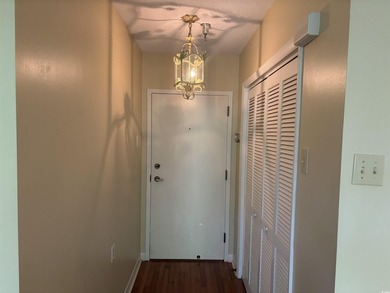 Covenant Towers is a 55 and older fantastic Retirement Community - photo 2