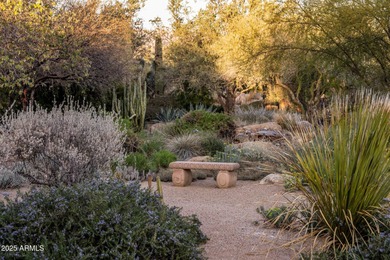A Rare Private Retreat Set against the desert and bordering a