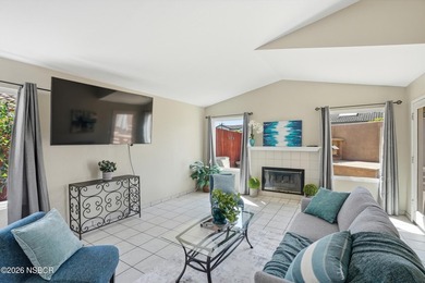 Welcome to easy living in this charming single-story home - photo 7