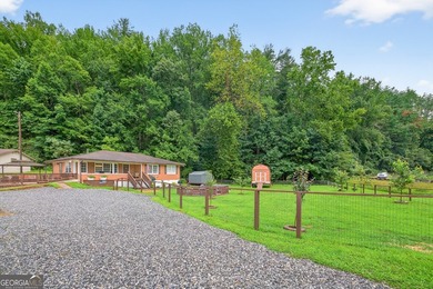 Welcome to 8 Taylor Rd, located in the heart of the picturesque