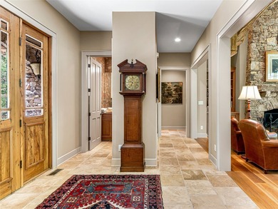 Overlooking the scenic 4th hole, this stunning 4-bedroom, 4 - photo 4