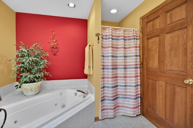 Lovingly owned and meticulously maintained by the original owner - photo 17