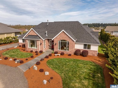 Discover the epitome of comfortable, elegant living in this - photo 7