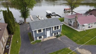 Lake Home For Sale in Edgerton, Wisconsin