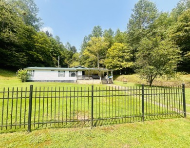 Lake Home For Sale in Manchester, Kentucky