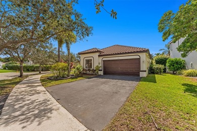 Weston Lakes Area Home Sale Pending in Weston Florida