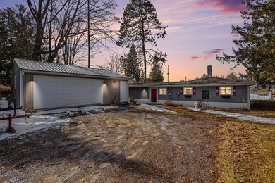 Lake Thirteen Home For Sale in Farwell Michigan