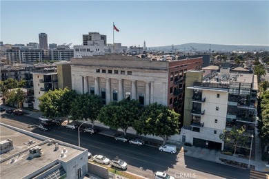 The iconic Temple Lofts complex delivers the original - photo 4