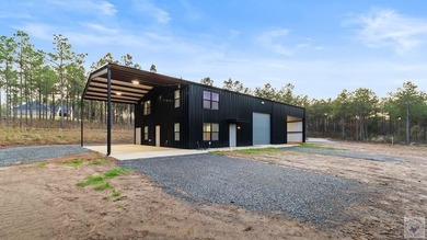 Wright Patman Lake Home For Sale in Queen City Texas