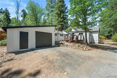 Experience the charm of a nearly century-old Big Bear cabin-full - photo 5