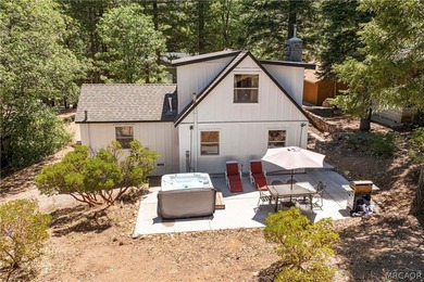 Experience the charm of a nearly century-old Big Bear cabin-full - photo 7