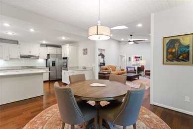 Discover the perfect Lake Keowee retreat. This stunning - photo 10