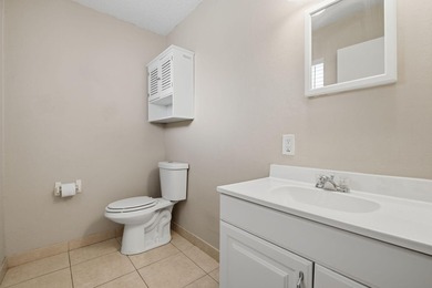 Freshly painted and exceptionally maintained, this bright and - photo 12