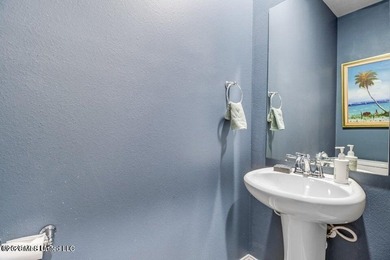 Beautiful 4-bedroom, 2-bath home in the heart of D'Iberville - photo 16