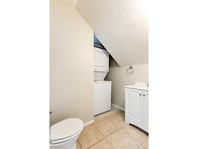 Fresh updates and a low-maintenance lifestyle make 3514 Juanita - photo 9