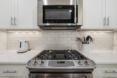 Charming Single Story Home Backing to Conservation Areae see - photo 10