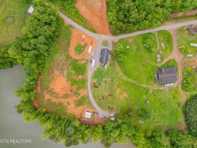 Lake Home For Sale in Harriman, Tennessee