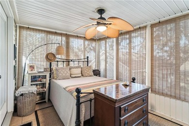Step back in time while enjoying modern comfort in this - photo 44