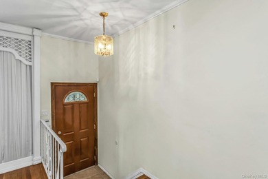Ready To Entertain! The Cul-de-sac Has A Lovely Two Story Single - photo 4