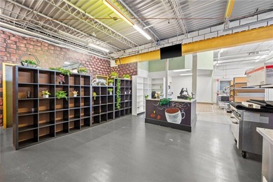 Commercial Lease Opportunity - Turnkey Building on Prominent