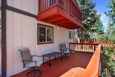 Well-maintained 3-bedroom, 2-bath home on a sprawling 7,500 sq - photo 6