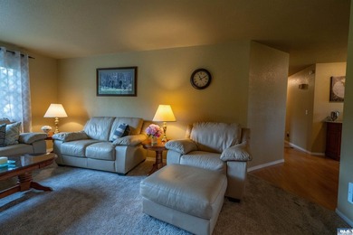 Charming 4 bed, 2 bath home offering 1,924 sqft of comfortable - photo 10