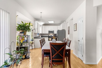 Open House: Friday 5pm - 7pm, Sunday 1pm - 2:30pm. Welcome to - photo 11