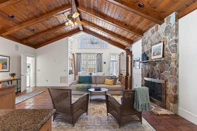 A Luxury Residence inspired by Nature: Sited on 16.1 private - photo 12