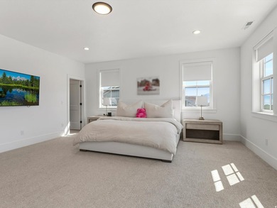 SELLER is OFFERING $8,000 toward CLOSING COSTS when you use our - photo 16