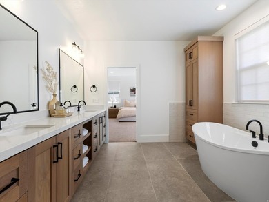 SELLER is OFFERING $8,000 toward CLOSING COSTS when you use our - photo 18