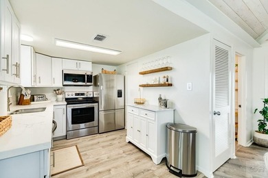 This inviting second-row beach house lives like a first-row - photo 21