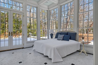 A Luxury Residence inspired by Nature: Sited on 16.1 private - photo 21