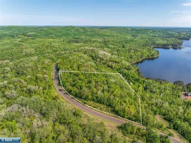Private 6+ Acre Retreat at Giants Ridge, tucked into the woods - photo 22