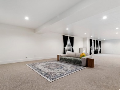 SELLER is OFFERING $8,000 toward CLOSING COSTS when you use our - photo 27