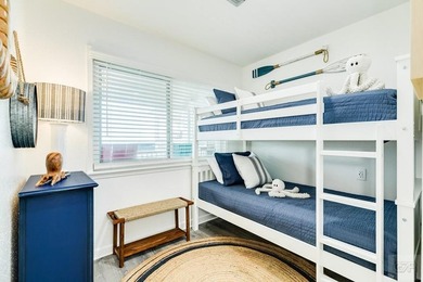 This inviting second-row beach house lives like a first-row - photo 28